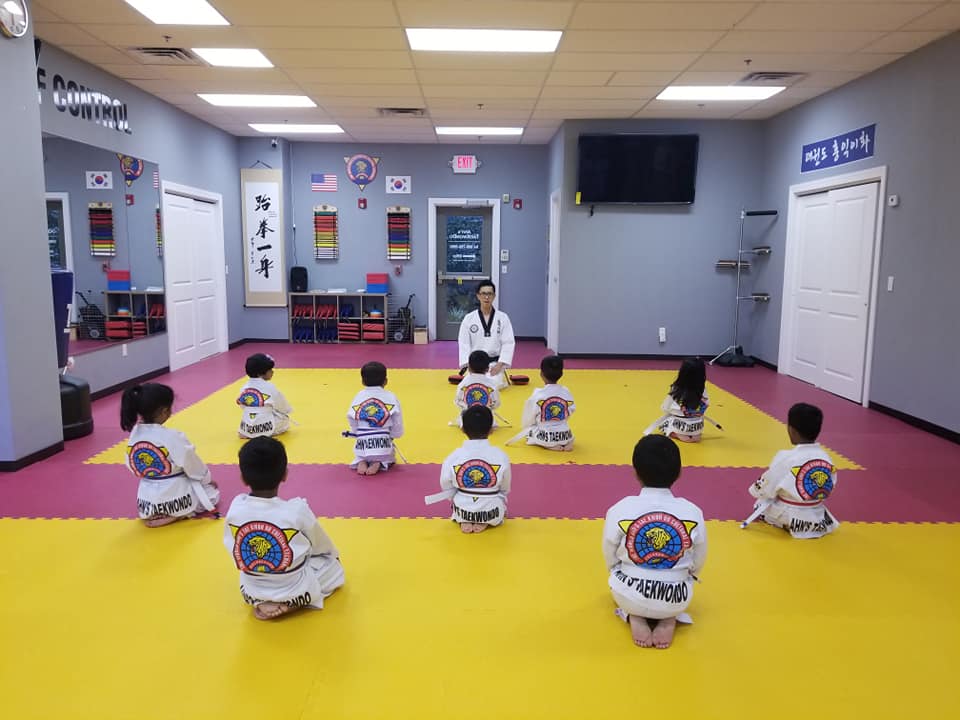 Family Taekwondo at Ahn's Taekwondo